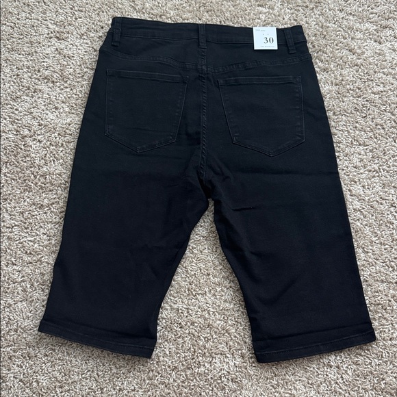NWT TNR Bermuda Shorts - Black - Picture 4 of 4
